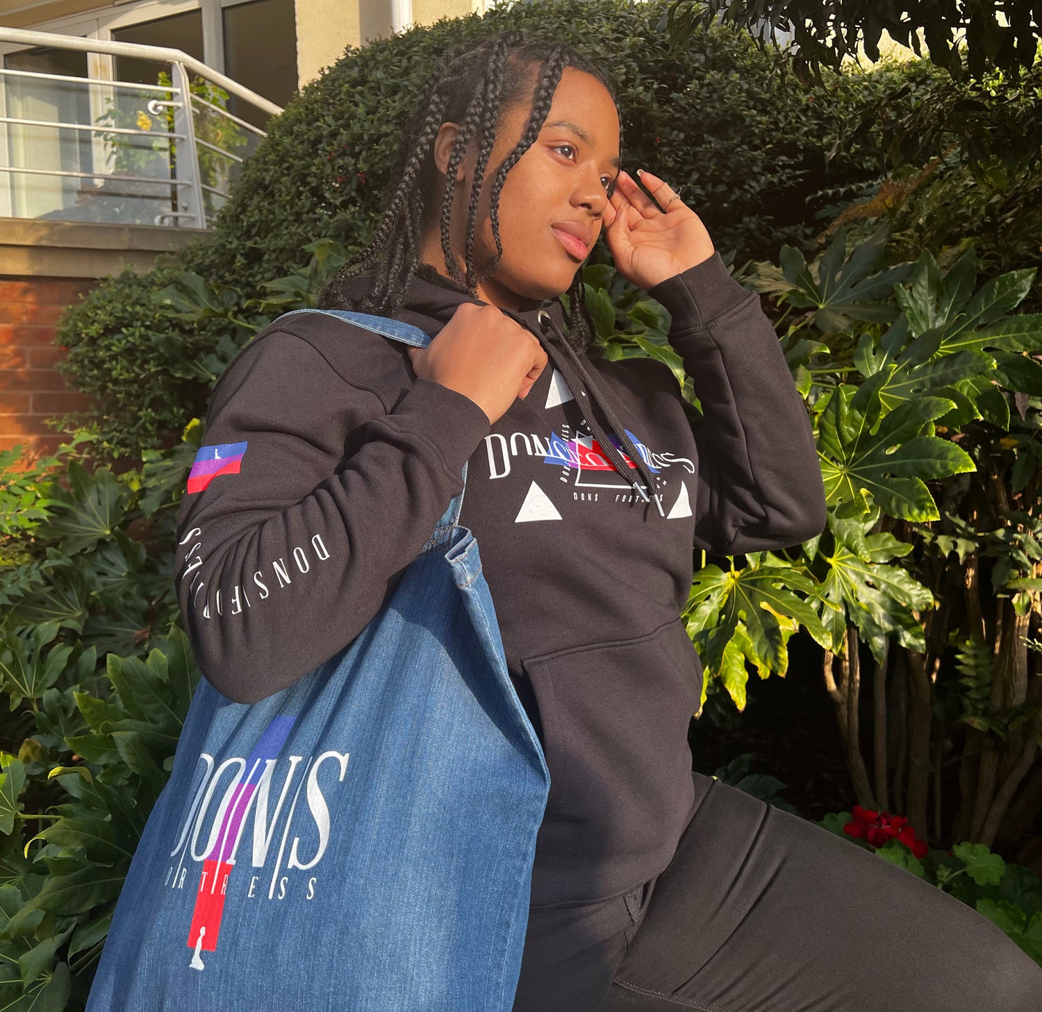 Dons Fortress Shiloh Eco-Friendly Hoodie with Perera Denim Eco-Tote
